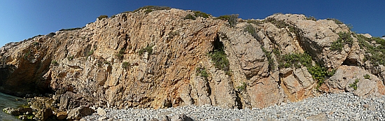 Faulting and folding at Sitges, Barcelona