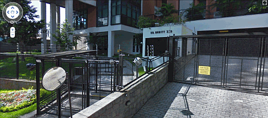 Google Street Maps, Morumbi, São Paulo: high class housing and high security
