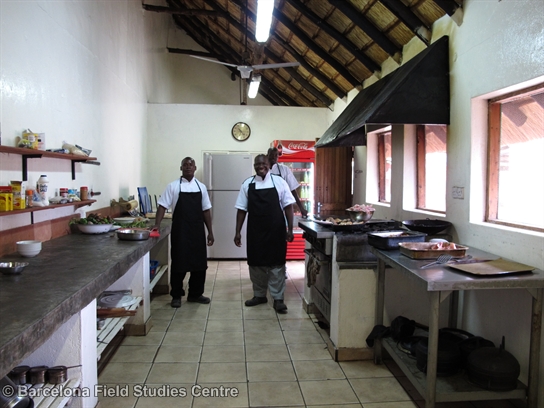 Mvuu Camp kitchen